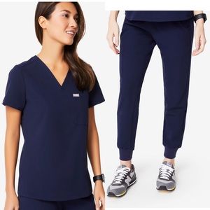 FIGS scrub set - NAVY joggers + one pocket top